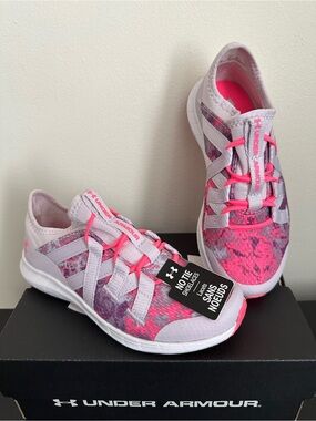 UA no tie lace 1Y sneakers